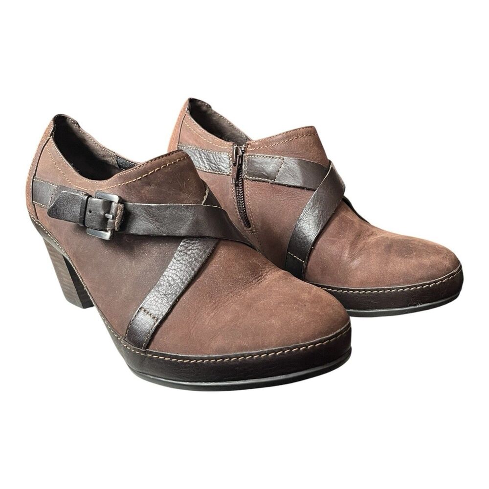 Clarks Artisan Womens  Ankle Boots Leather Cross Straps Brown Zip Size 9.5 M